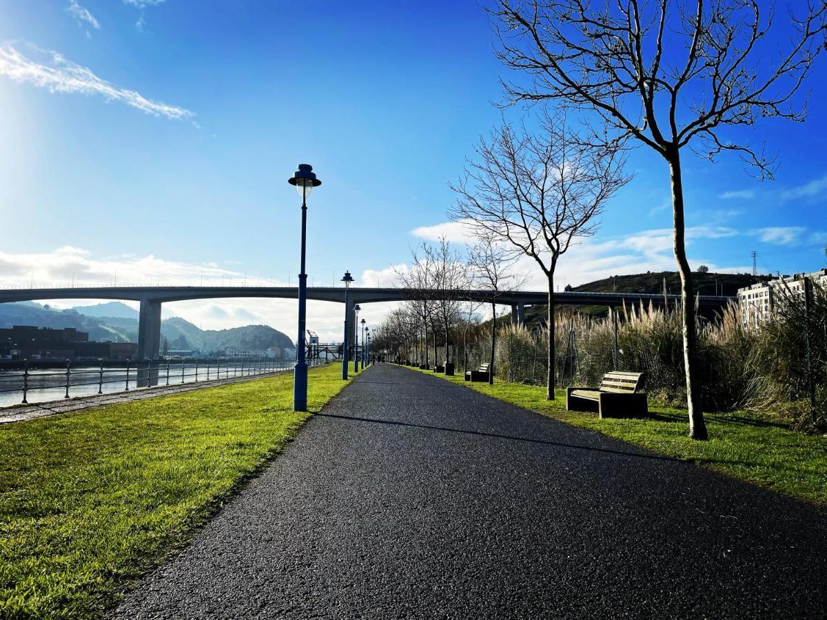 Apartament Gran Bilbao Xi With Parking By Aston